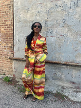 Load image into Gallery viewer, Vibrant Waves 2-Piece Suit