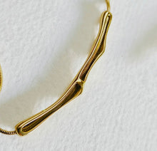 Load image into Gallery viewer, Liquid Gold necklace
