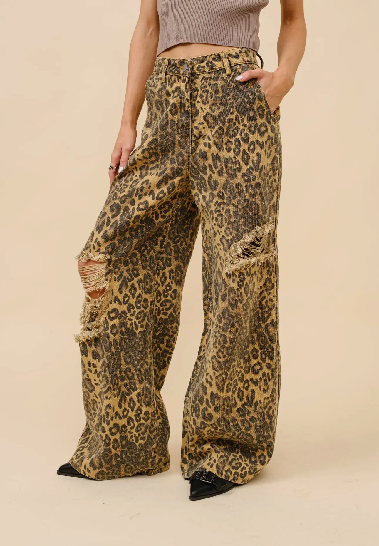 Felina Distressed Jean