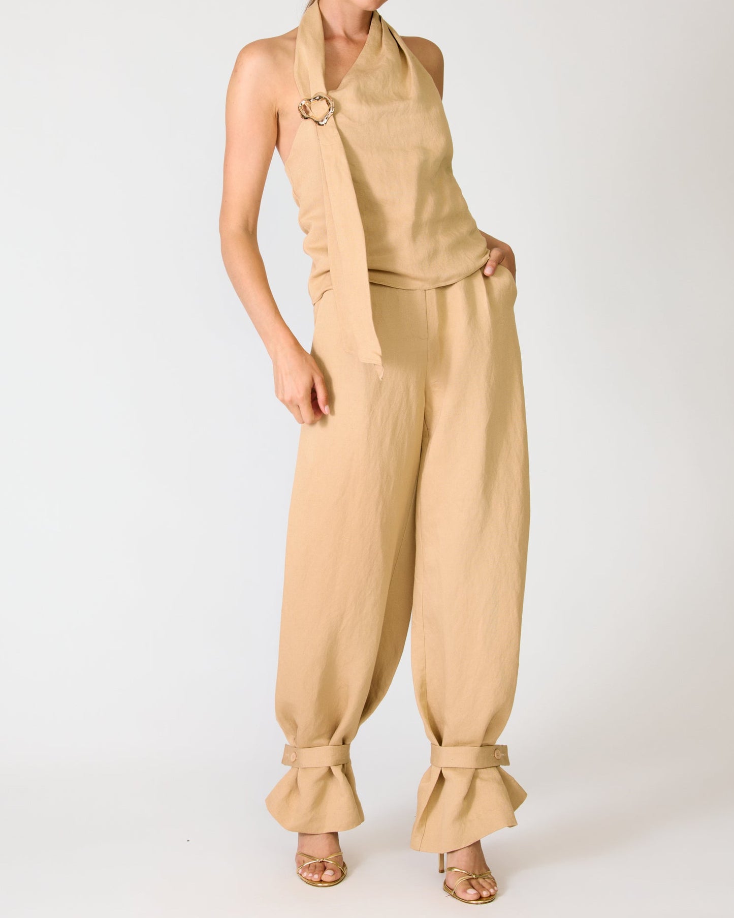 Golden Muse Halter Set