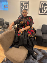 Load image into Gallery viewer, Black Tiered Maxi Skirt
