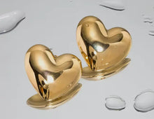 Load image into Gallery viewer, Puffy Heart Earring gold
