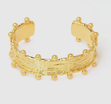 Load image into Gallery viewer, The CROWN studded cuff
