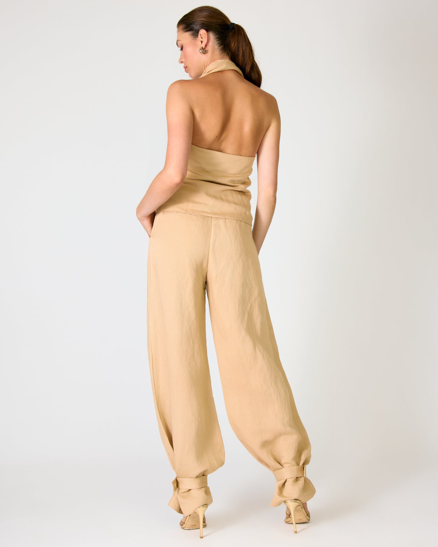 Golden Muse Halter Set