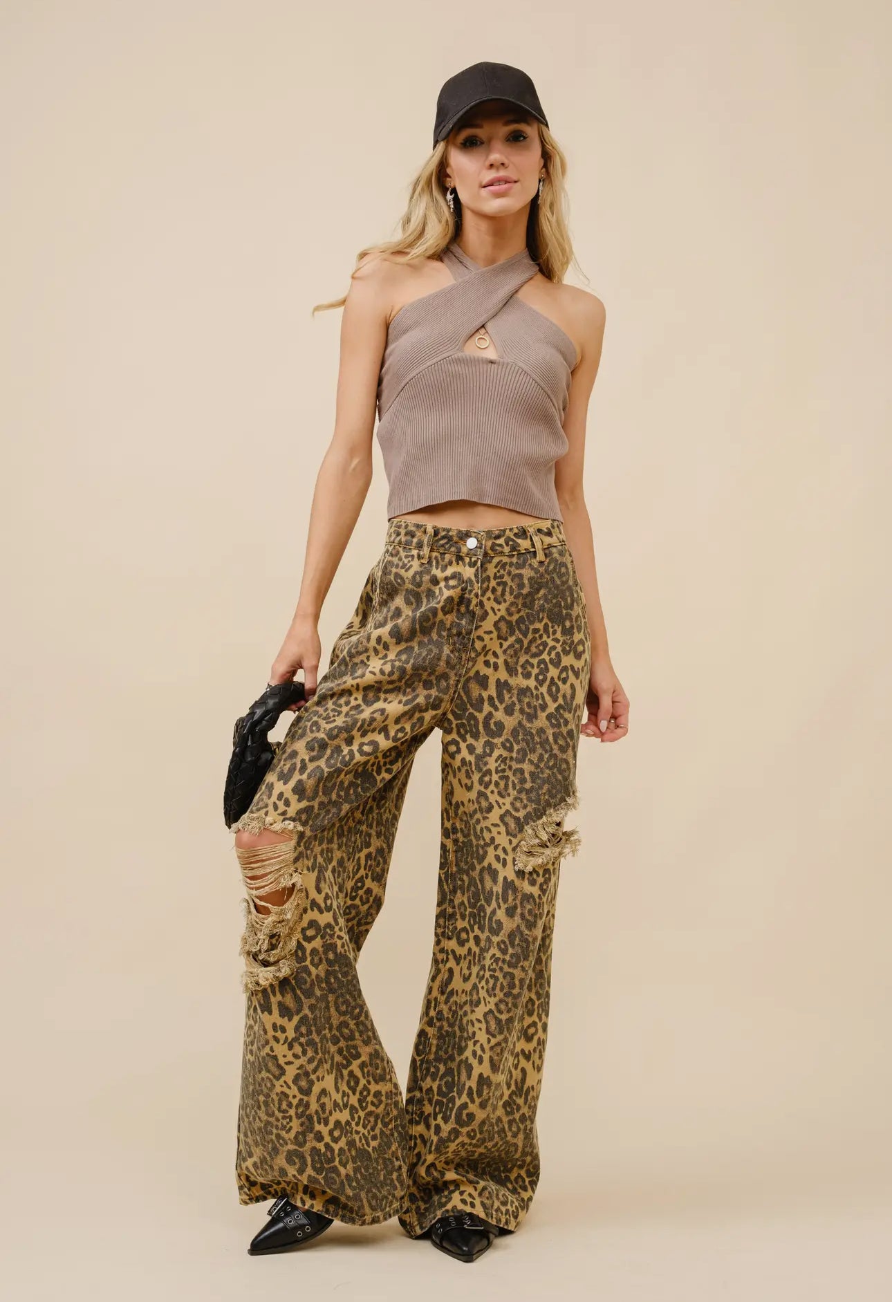 Felina Distressed Jean