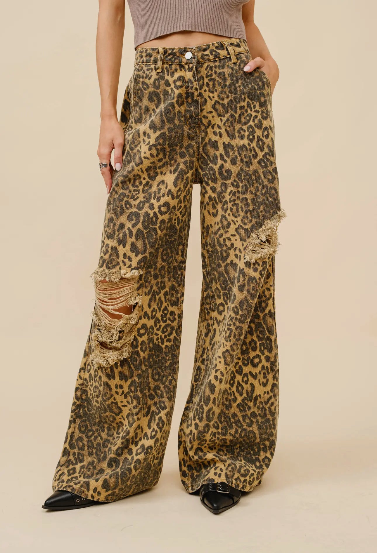 Felina Distressed Jean