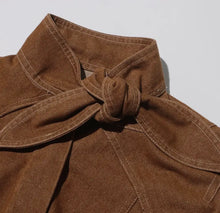 Load image into Gallery viewer, Mocha Muse
