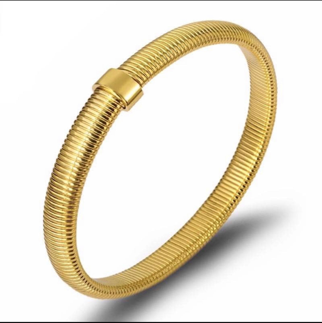 Slinky bracelet