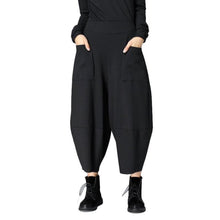Load image into Gallery viewer, Front Pocket Crop Pant
